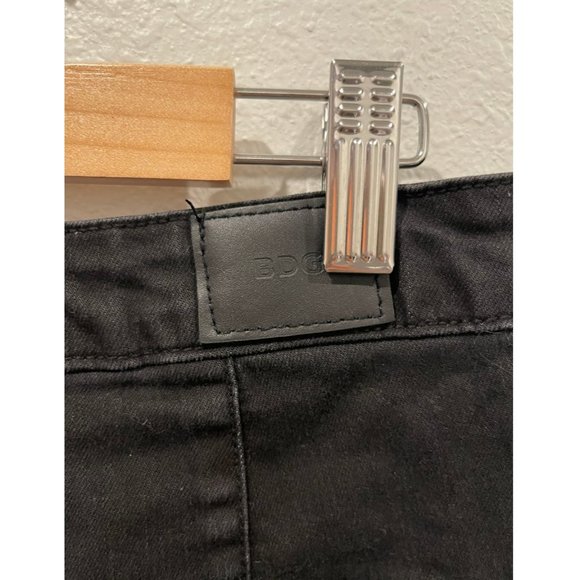 BDG Black Pinup Short - Picture 6 of 6